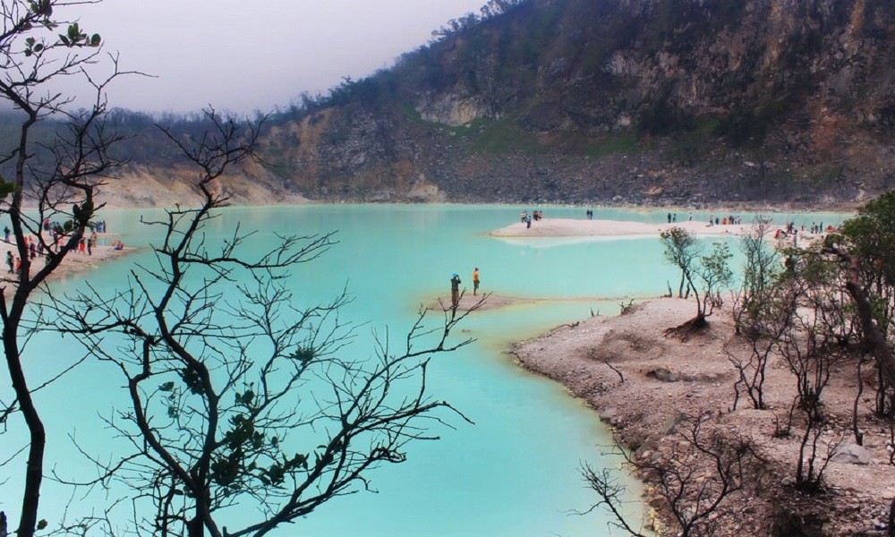 istimewa