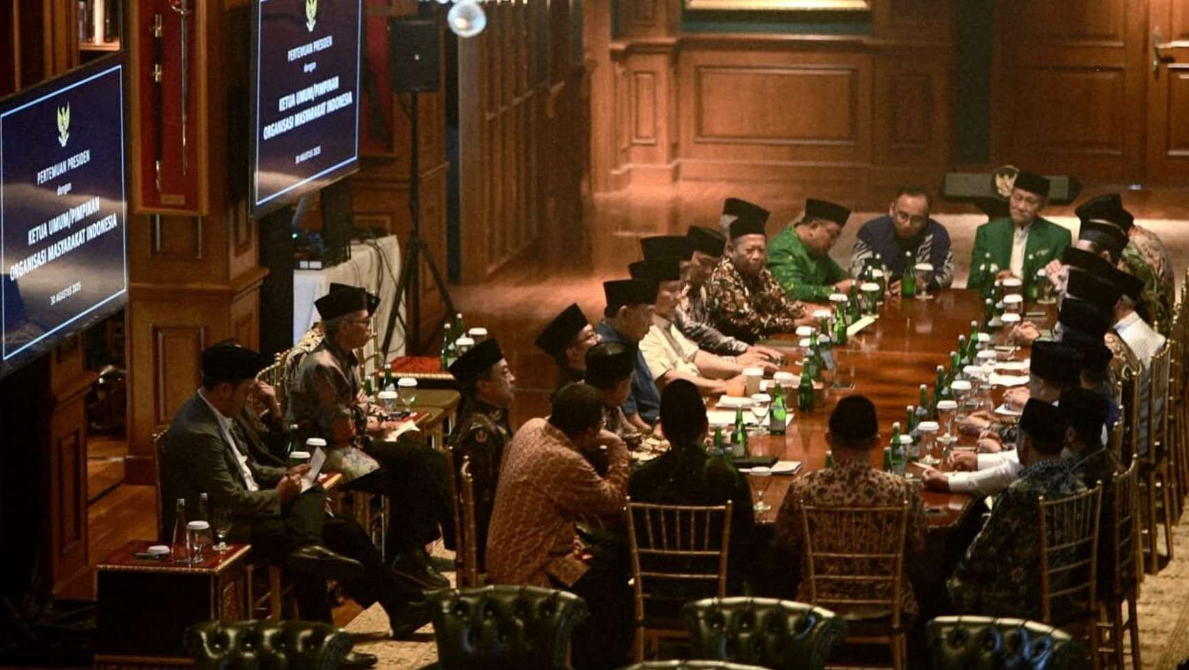 28 Prabowo Bertemu Pimpinan Ormas Bahas Situasi Bangsa