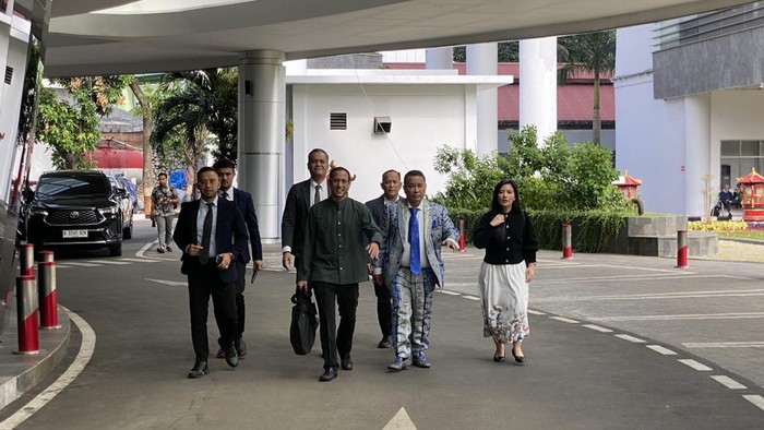 28 Nadiem Makarim saat di panggil menjadi saksi Korupsi Pengadaan Laptop