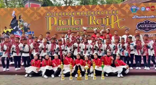 28 Wali Kota Zulmaeta Apresiasi Prestasi Marching Band Gema Nada SD IT IPHI Payakumbuh di Ajang Nasional