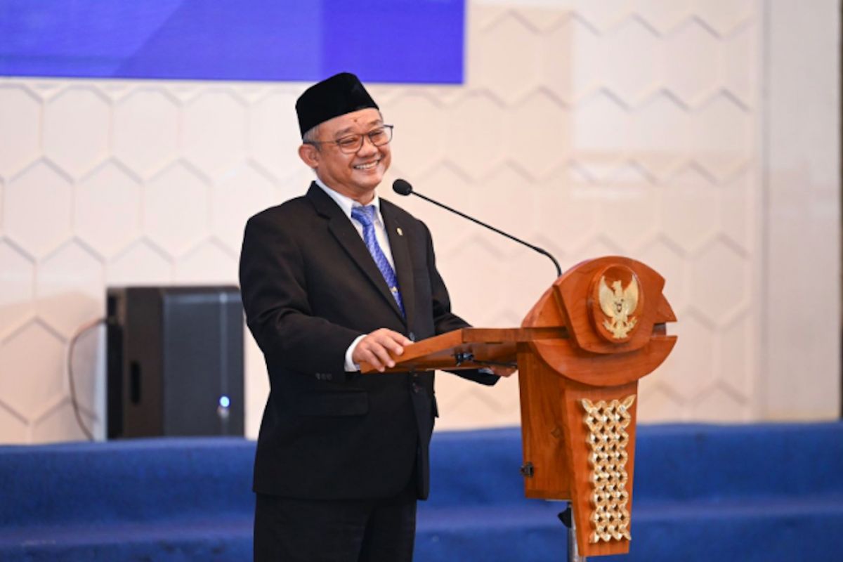 28 Istimewa